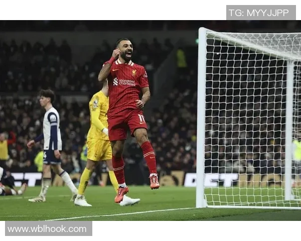 热刺与利物浦激战正酣谁能在英超赛场中笑到最后 热刺与利物浦激战正酣谁能在英超赛场中笑到最后